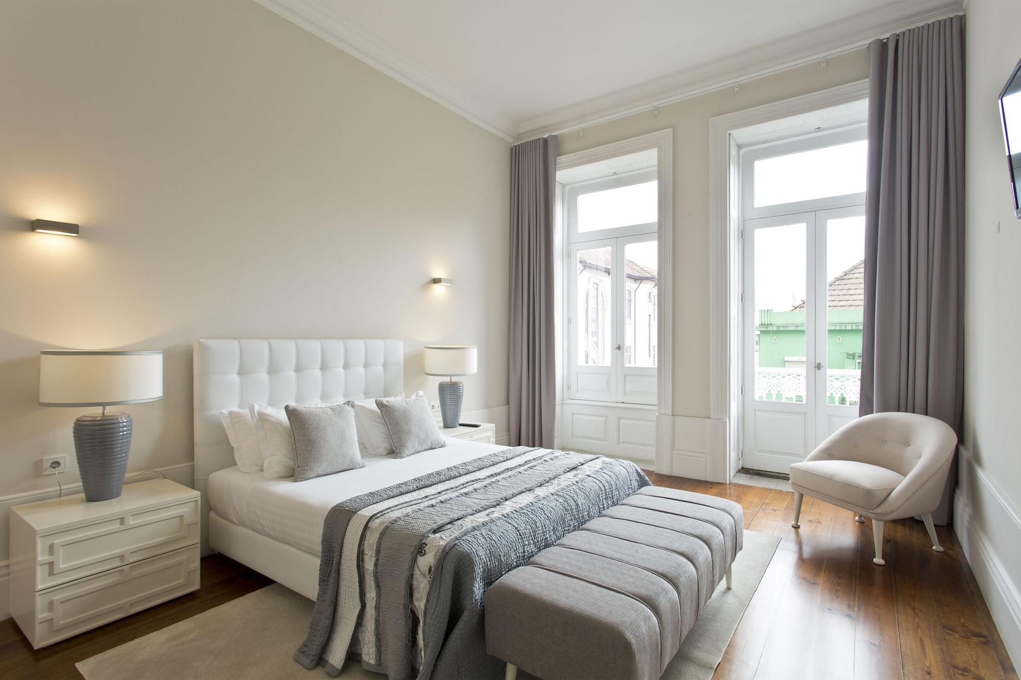 Comfort Charming Cedofeita Bed and breakfast
