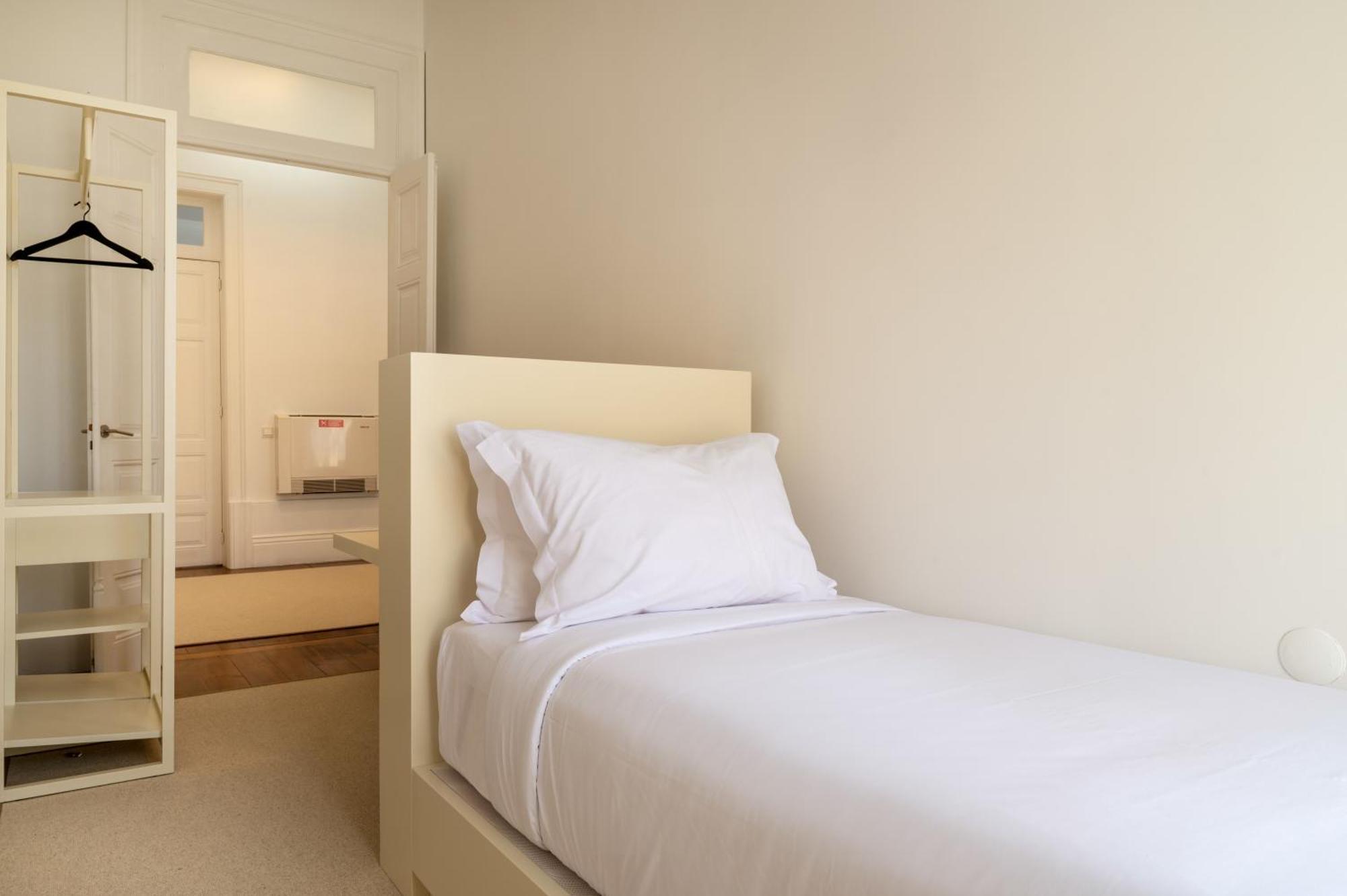Oporto Comfort Charming Cedofeita Bed & Breakfast